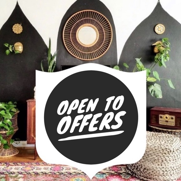 𝕊𝔼ℕ𝔻 𝕆𝔽𝔽𝔼ℝ𝕊 PURGING CLOEST! - Picture 4 of 4